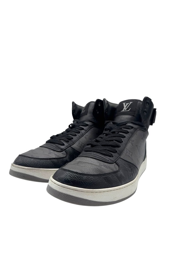 LOUIS VUITTON - SNEAKERS RIVOLI MONOGRAM - Image 11