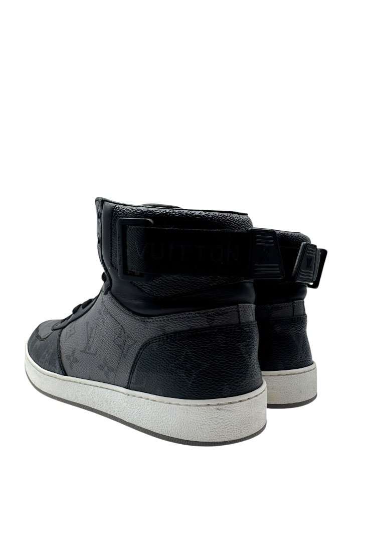 LOUIS VUITTON - SNEAKERS RIVOLI MONOGRAM - Image 7