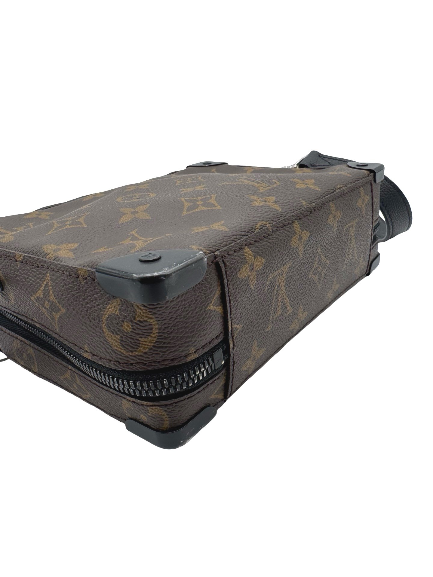 LOUIS VUITTON - HANDIE SOFT TRUNK MONOGRAM - Image 3
