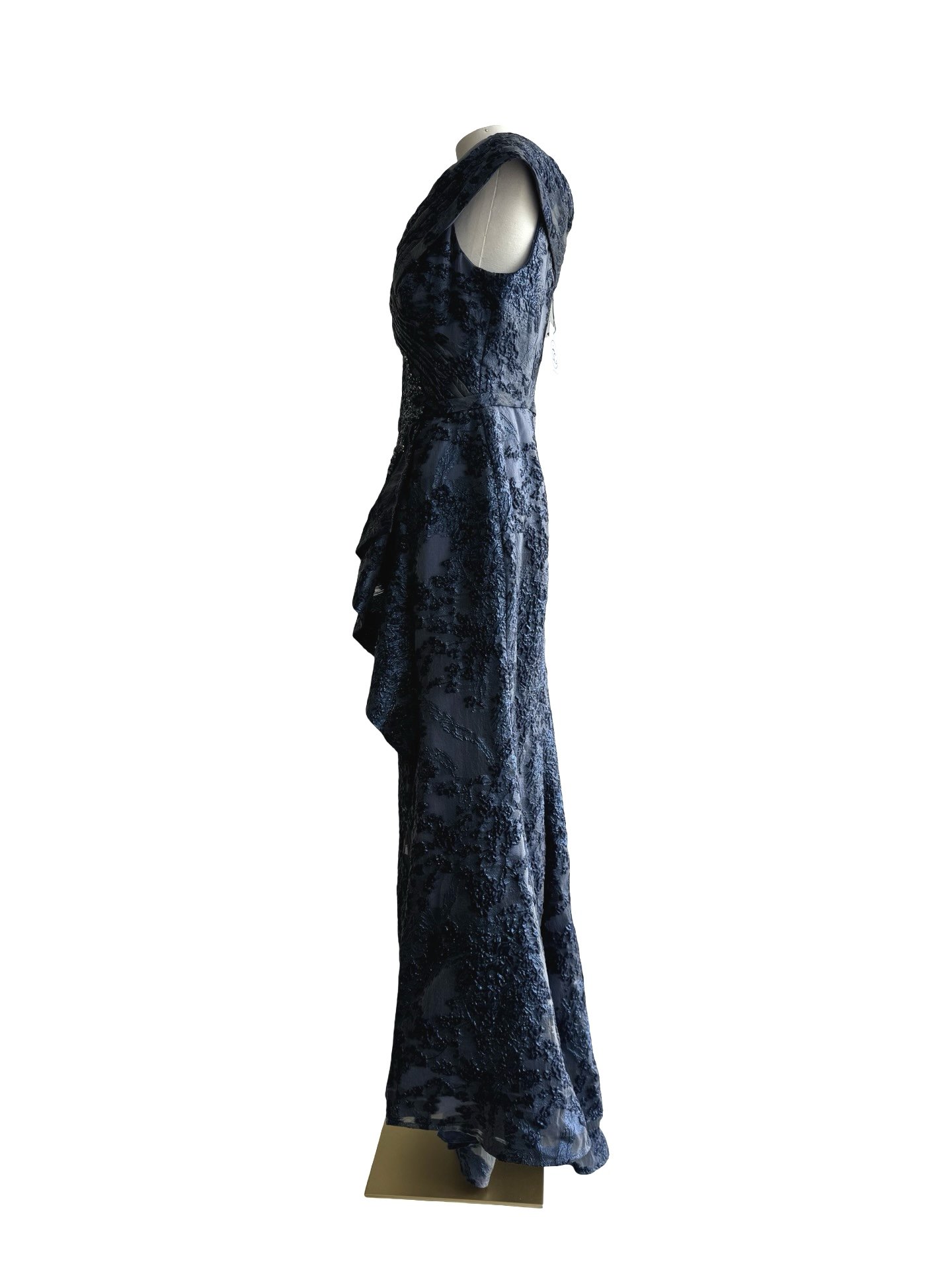 ETHERIAL ELEGANCE - Image 7