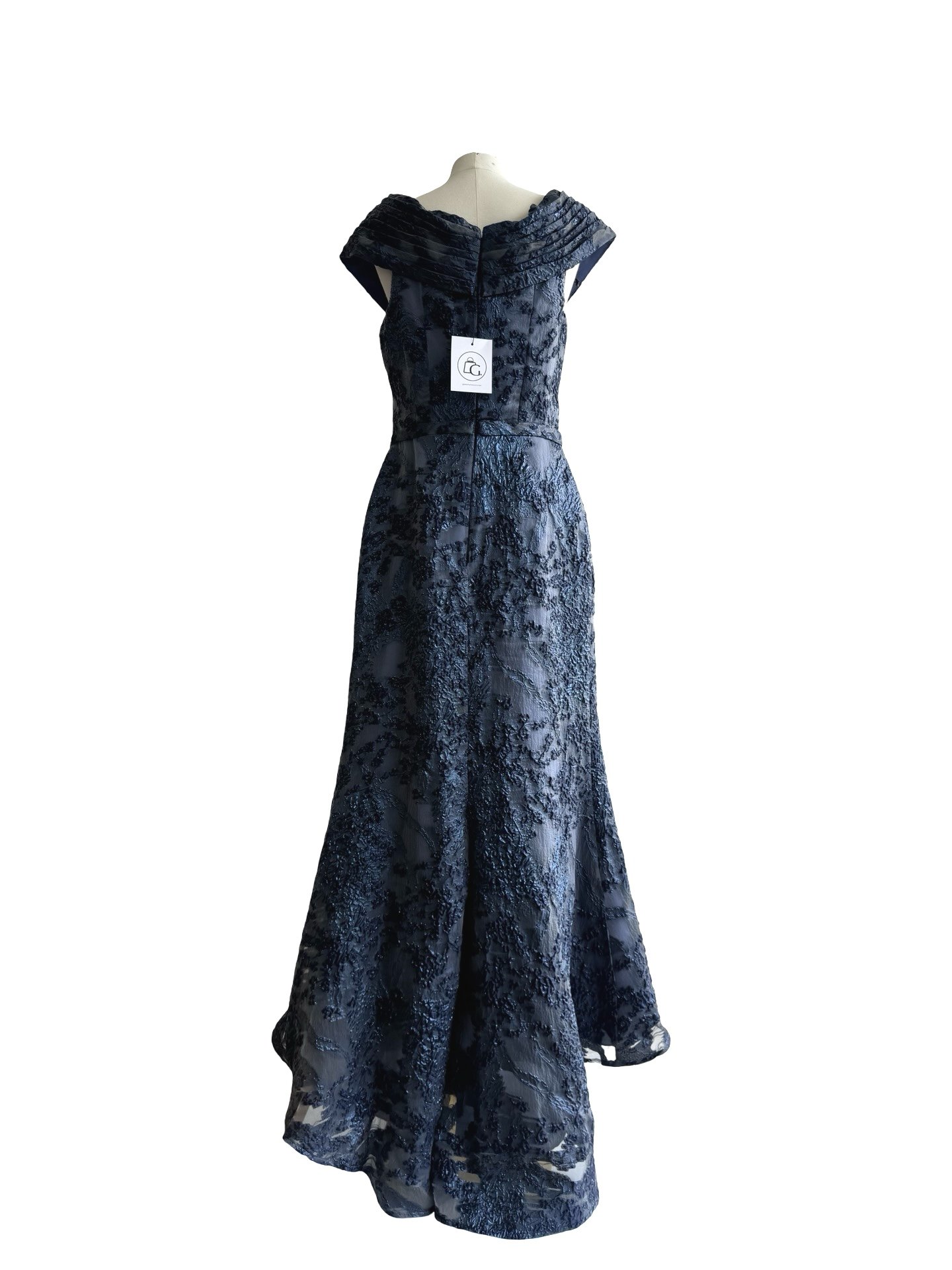 ETHERIAL ELEGANCE - Image 8