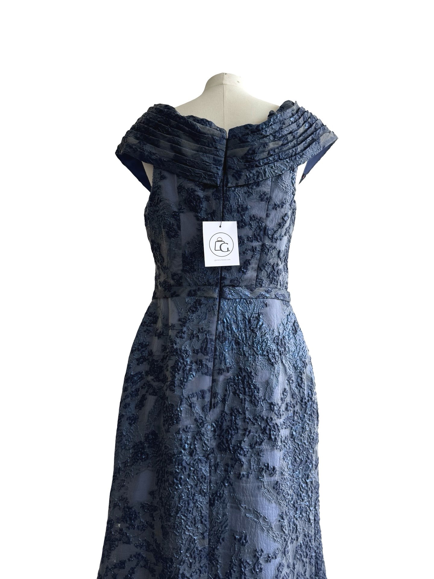 ETHERIAL ELEGANCE - Image 9
