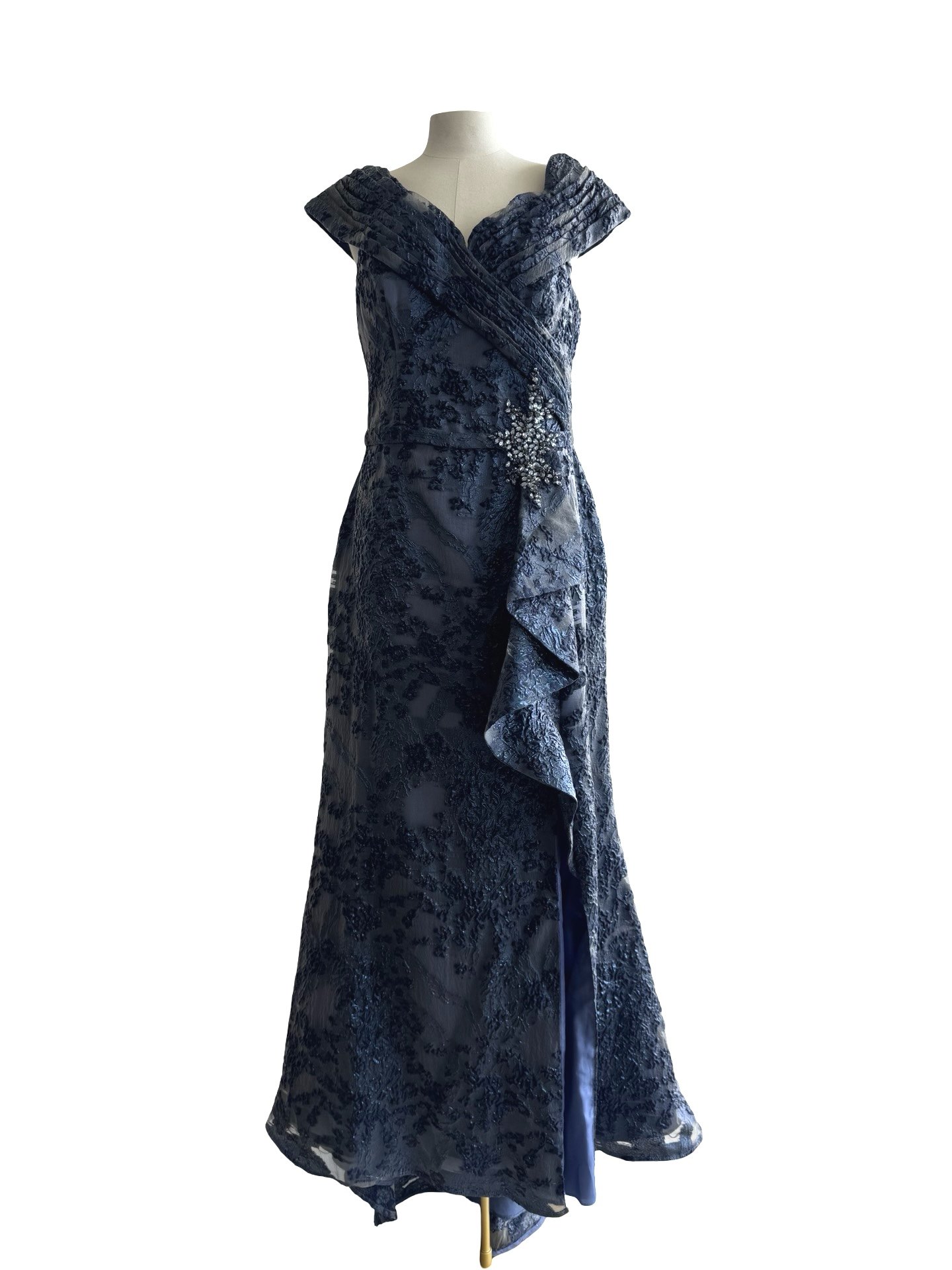 ETHERIAL ELEGANCE - Image 10