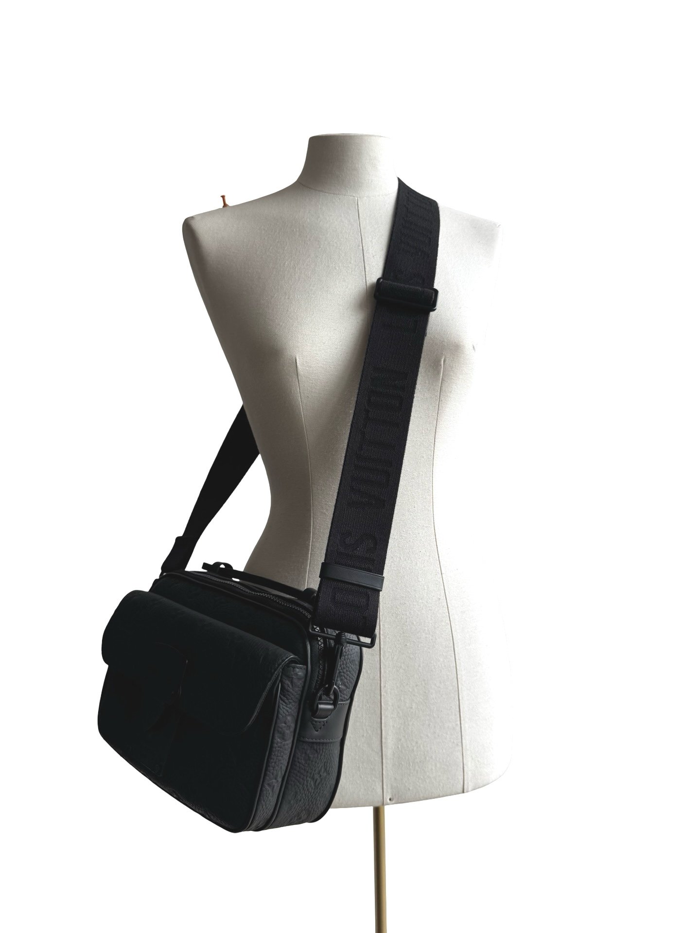 LOUIS VUITTON - S LOCK MESSENGER TOURILLON - Image 15