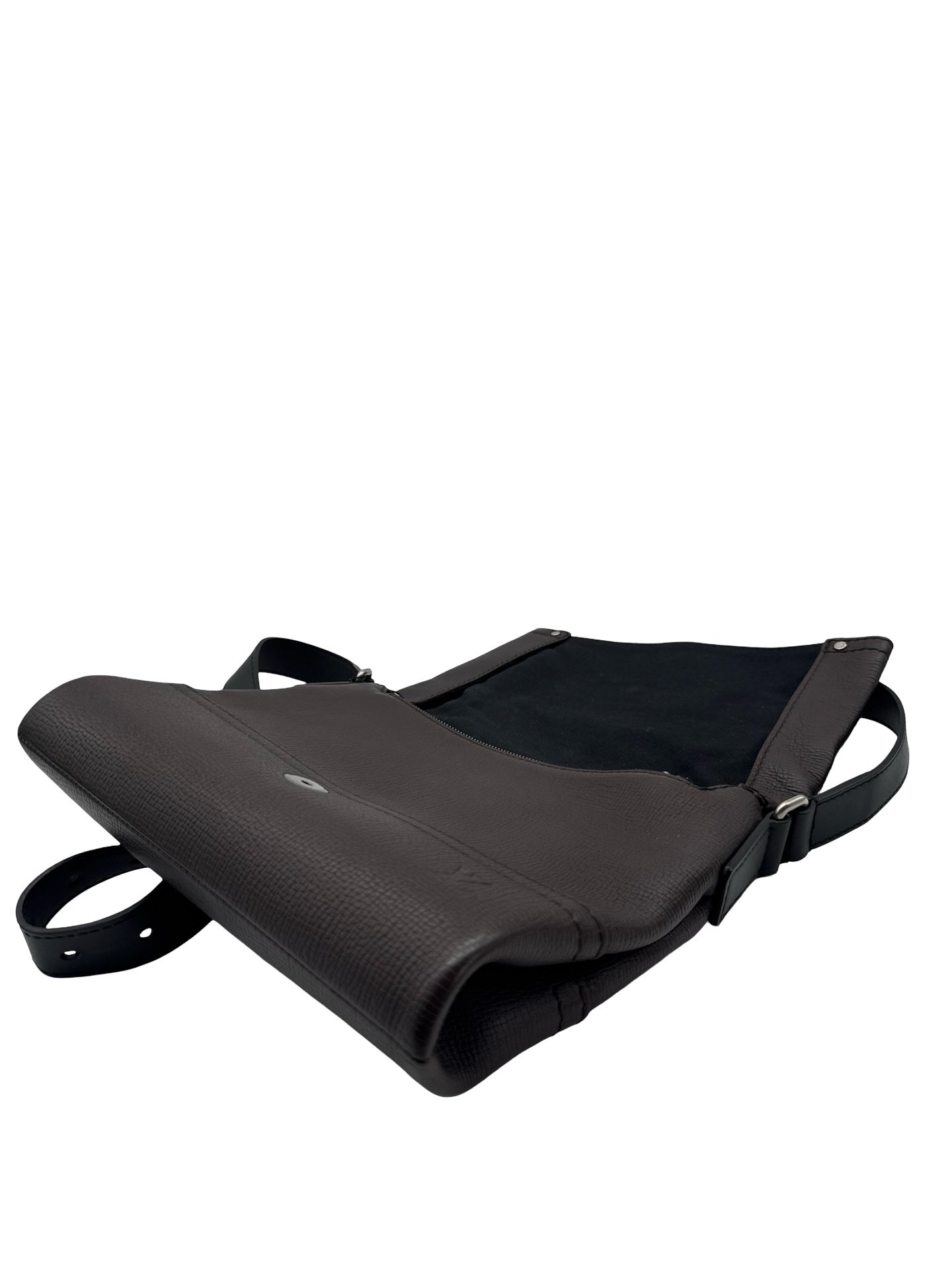 LOUIS VUITTON - UTHA CANYON PM SHOULDERBAG - Image 8