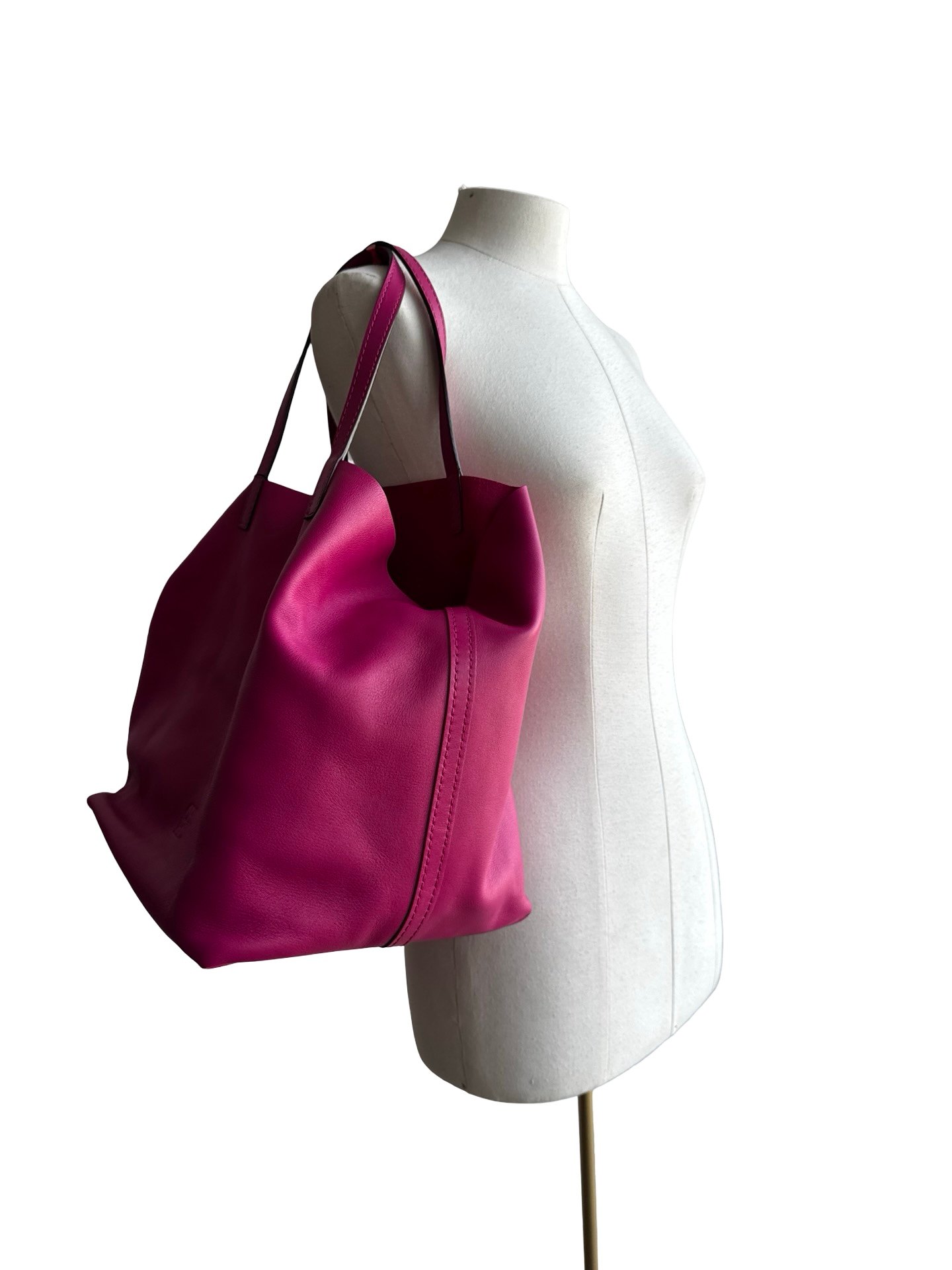 CAROLINA HERRERA – MATRYOSHKA M FUSCIA - Image 12