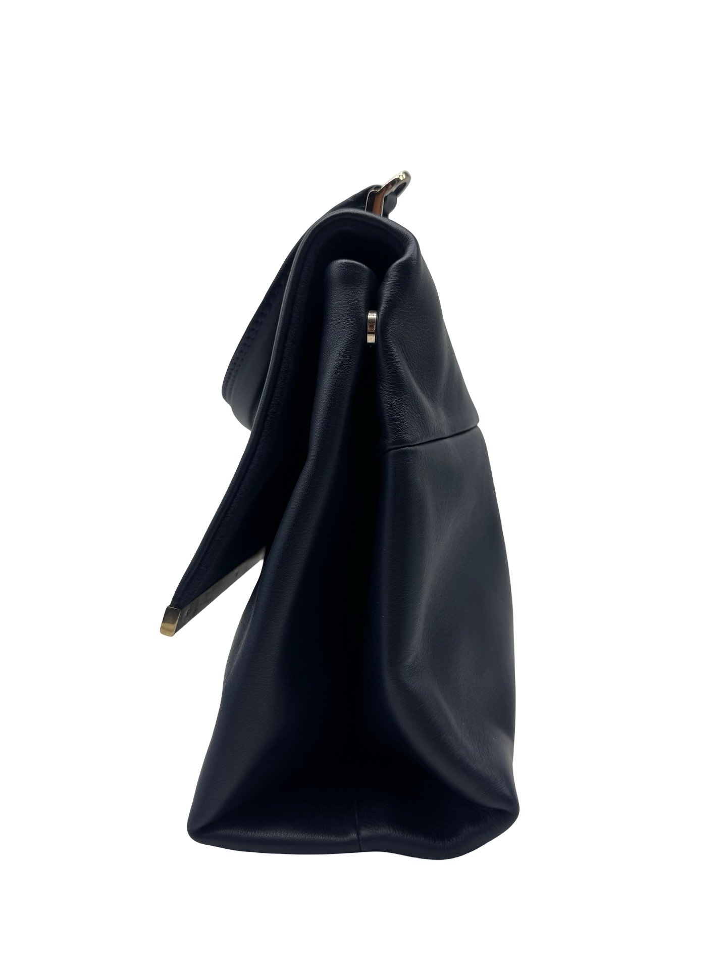 CAROLINA HERRERA - CAMELOT CASUAL - Image 11