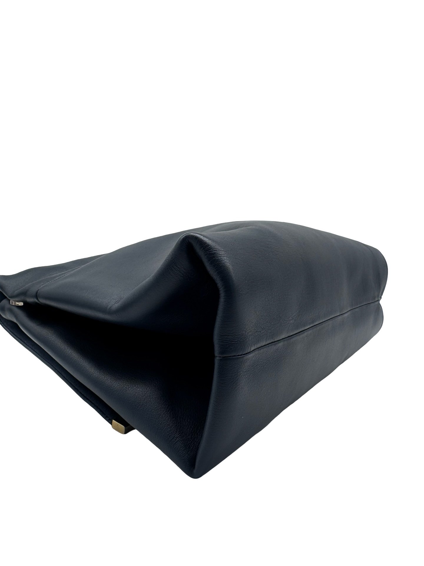 CAROLINA HERRERA - CAMELOT CASUAL - Image 4