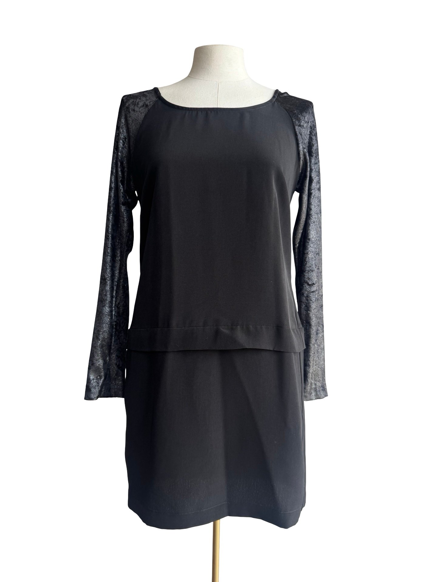 BGBG - VELET BLACK DRESS - Image 3