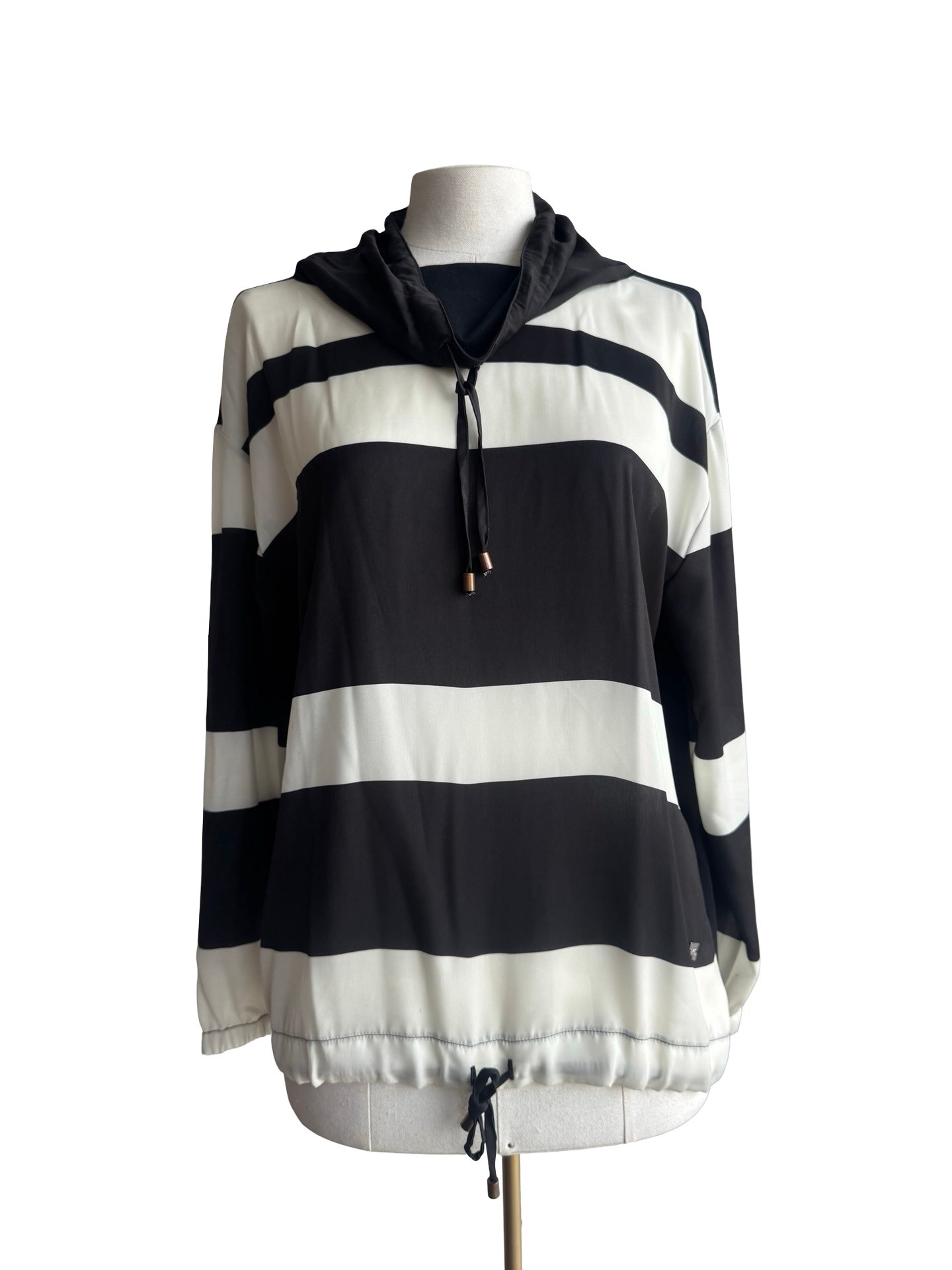 PURIFICACION GARCIA - HODDIE STRIPES - Image 5